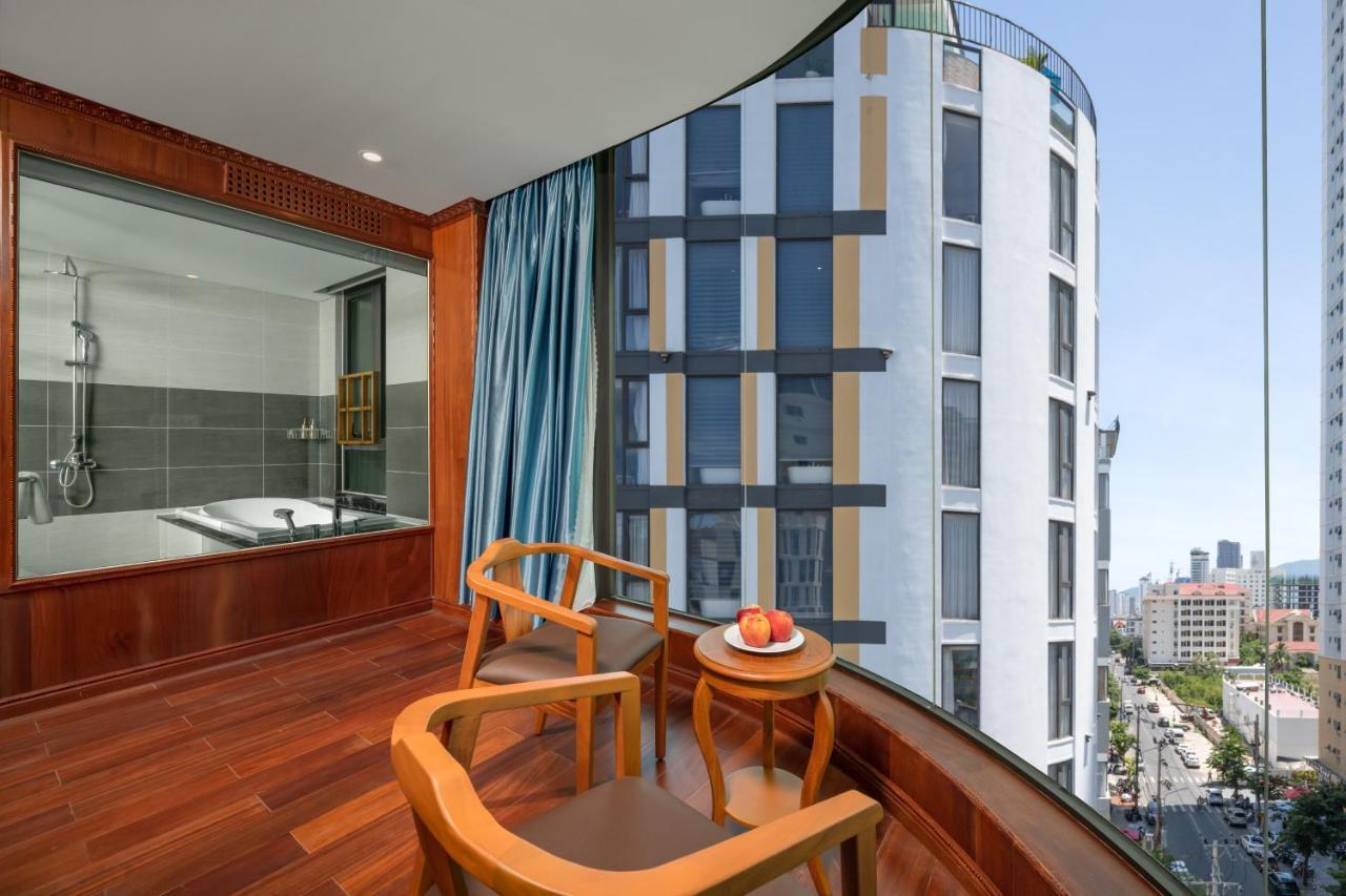 Monalisa Luxury Hotel Дананг Экстерьер фото