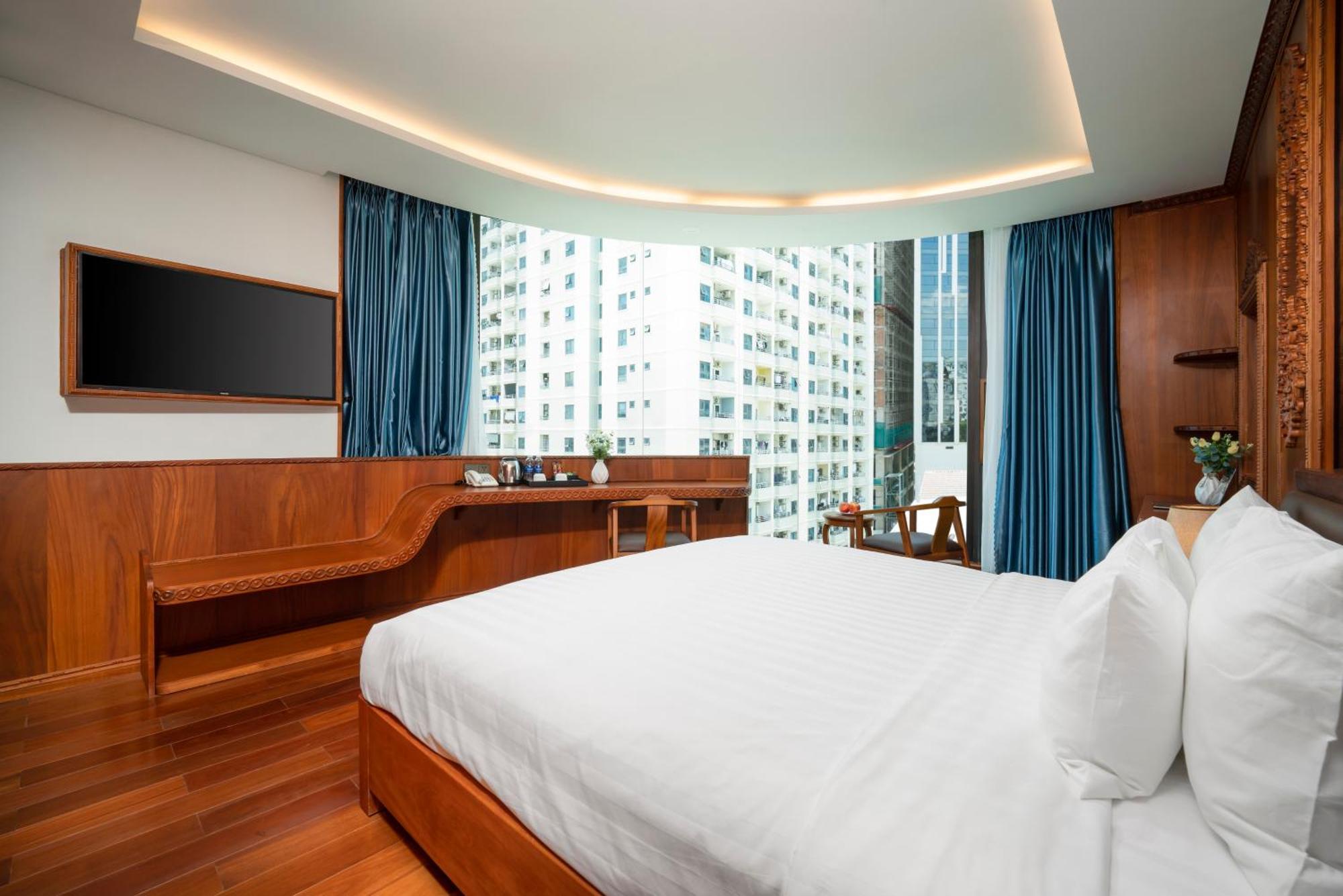 Monalisa Luxury Hotel Дананг Экстерьер фото